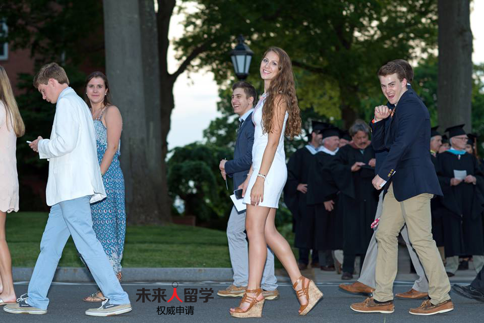 萨菲尔德中学 Suffield Academy 费用 申请条件 毕业生情况 课程设置 康涅狄格州高中 未来人留学权威申请