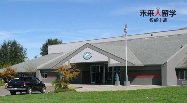 凯思嘉徳学校（Cascade Christian Schools）成立于1992年，位于华盛顿州皮阿拉普。学校凭借多年优质教学已获得国际基督教学校协会（ACSI）认证，同时该校学生也能得到专业的艺术指导，综合能力较高。