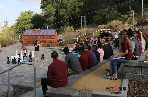 旧金山湾最好的高中：奥多德高中（Bishop O'Dowd High School）提供给留学生的多样化服务