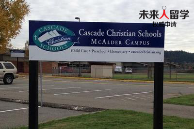 凯思嘉徳学校（Cascade Christian Schools）成立于1992年，位于华盛顿州皮阿拉普。学校凭借多年优质教学已获得国际基督教学校协会（ACSI）认证，同时该校学生也能得到专业的艺术指导，综合能力较高。