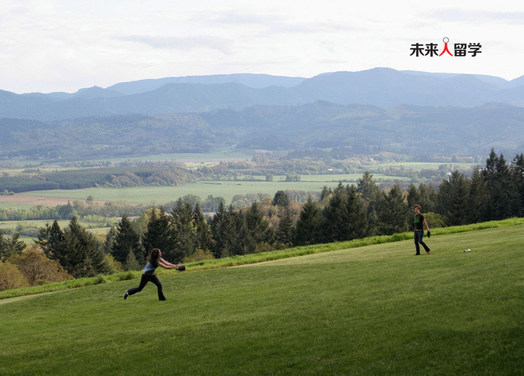 特尔菲学校（Delphian School ）美国俄勒冈州私立中学，美国寄宿高中A+类，STEM课程全州前10，中文版介绍见全文。