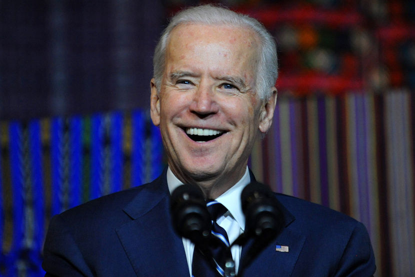 Joe Biden 乔·拜登：美国现任总统 （2021年1月20日拜登宣誓就任美国第46任总统） 在雪城大学法学院修习法律博士学位