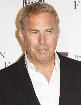 Kevin Costner/California State University at Fullerton 凯文·科斯特纳，美国加州州立大学富勒顿校区